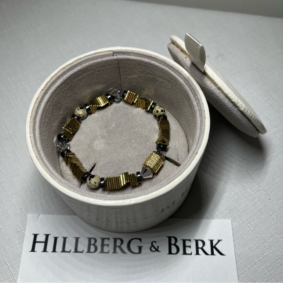 Hillberg & Berk Jewelry - Hillberg & Berk stretch bracelet with hematite and natural stones. Gold accents